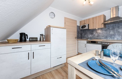 Carolinensiel Apartment | Central location in Carolinensiel, free WiFi, balcony