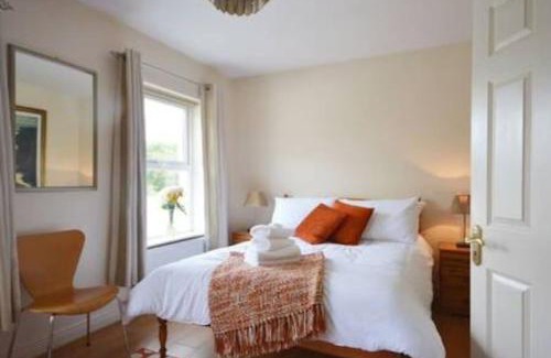 Dingle House | Central Dingle Townhouse