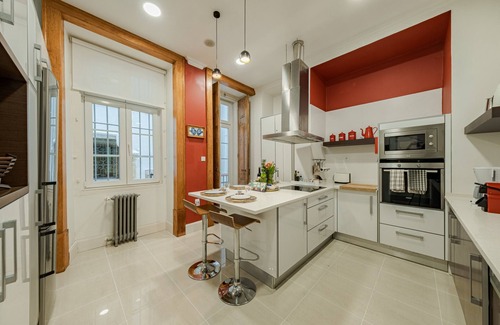 Baixa Apartment | Central Elegant Spacious Apartment in Baixa 107
