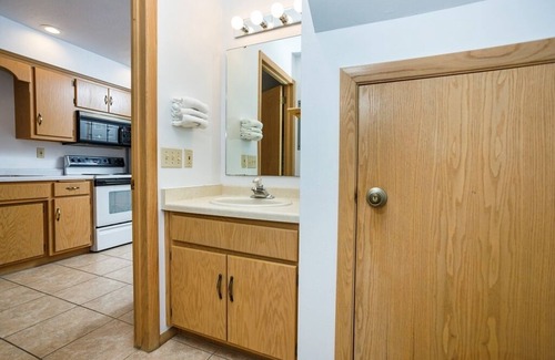 Fish Creek Condo | *Central Fish Creek* - Near Peninsula State Park and Shopping!