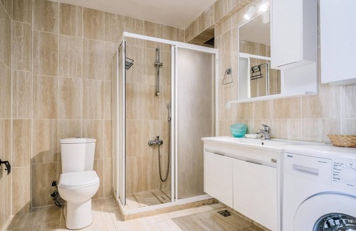 Osmanbey Apartment | Central Flat 3 min to Metro and City's Nisantasi
