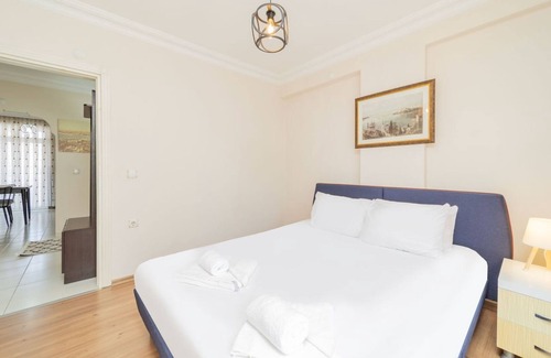 Antalya City Centre Apartment | Central Flat w Balcony 10 min to MarkAntalya Mall