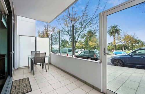 Geelong Apartment | Central Geelong Waterfront Executive Stay
