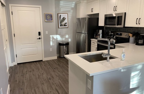 Garfield Condo | Central Gem: 1 BR Apt