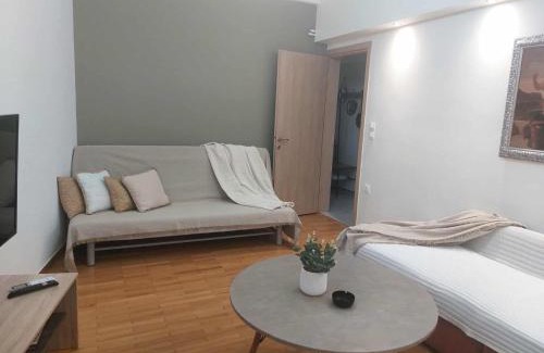 Larissa Apartment | Central glow apartment