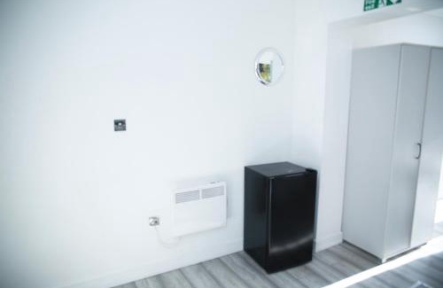South Harrow Apartment | Central Harrow Cozy Apartment with free parking