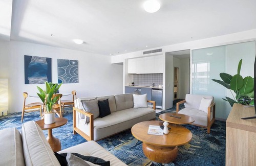 Cairns Central Business District Apartment | Central Haven Couples Retreat at Harbour Lights