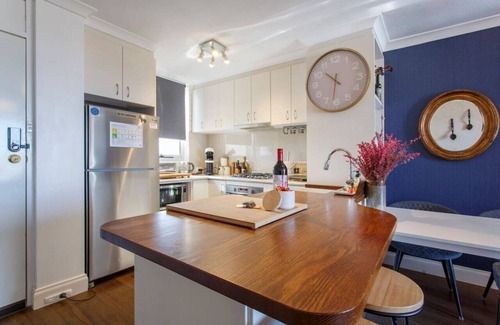 Fremantle Apartment | Central Hidden Gem - Fremantle Apartment