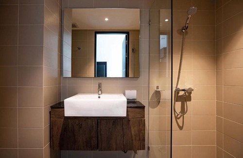 Kathu Apartment | Central Hill View A902 A