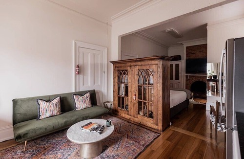Hobart Central Business District Apartment | Central Hobart Studio