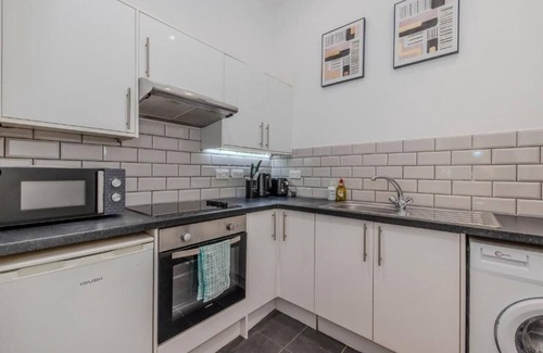 Seven Dials Apartment | Central Hove 1 Bedroom BN32OSM08