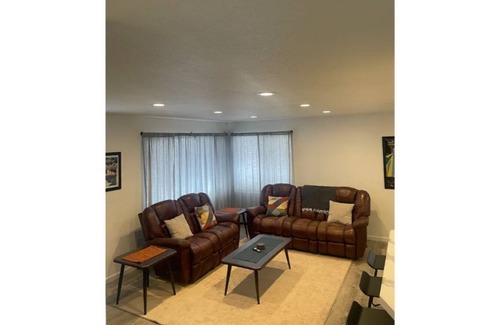 Kenai House | Central Kenai Home