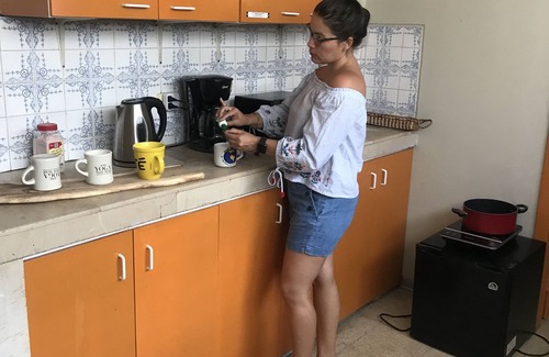 Urdesa Apartment | Central LArge Apartment in Urdesa, Free yoga space and Parking