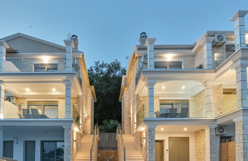 Parga House | Central location for families and couples in Parga - Private parking