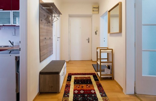 Innere Stadt Apartment | Central Location, Park View, Air Conditioning "RUDOLFSPARK"