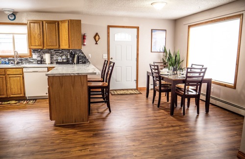 Scenic Foothills House | Central Location, Private Yard, Modern and Comfy Furnishings, Family Friendly