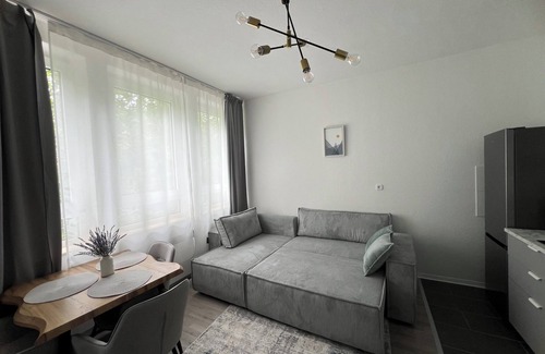 Neustadt-Nord Apartment | Central location/WLAN /Netflix/Elevator