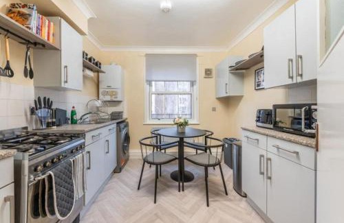 Newington Apartment | Central London Apartment Close to The London Eye