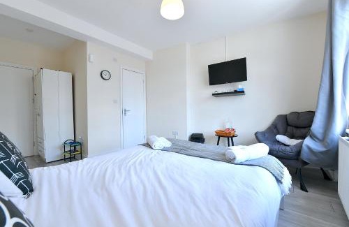 Tottenham Apartment | Central London Flats near Seven SIsters