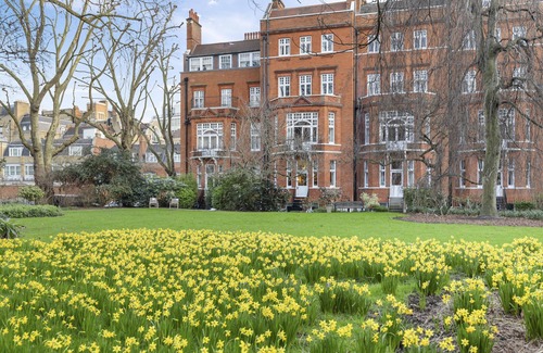 Chelsea Apartment | Central London Luxe-Exclusive Chelsea 2BR flat