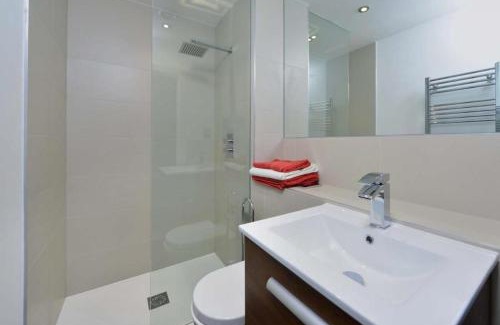Mildmay Apartment | Central London Luxury 4 Bed Home