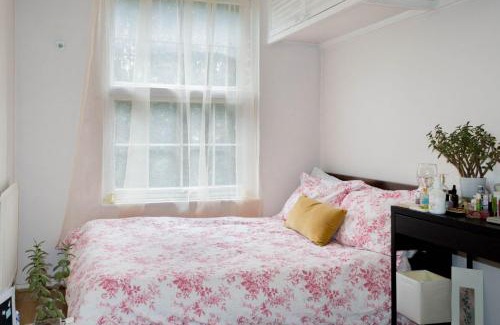 Canonbury House | Central London Rooms