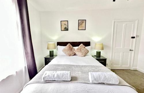 Askew Apartment | Central London Two Bedroom Apartment