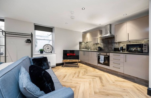 Seafront Apartment | Central Luxe | Brighton Central | 2 Beds
