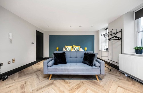 Seafront Apartment | Central Luxe | Brighton Central | 2 Beds