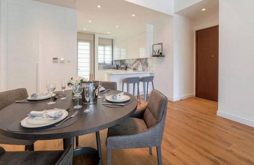 Perea Apartment | Central Luxury Apartment 3BR Wifi