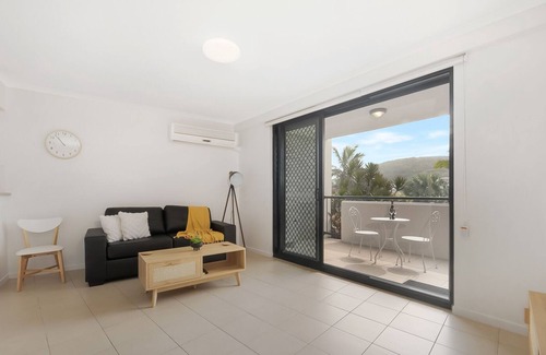 Yeppoon Apartment | CENTRAL MODERN APARTMENT