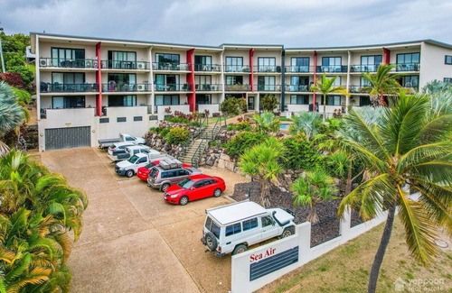Yeppoon Apartment | CENTRAL MODERN APARTMENT
