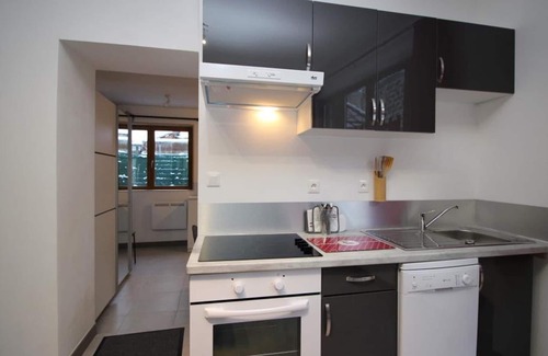 Mont-Dore Apartment | Central Mont-Dore: Beautiful 2BR Apartment with WiFi, Near Thermal Baths