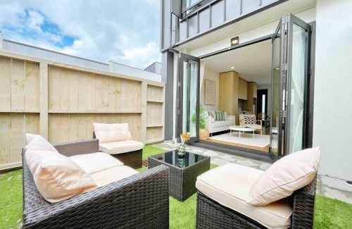 Grey Lynn House | Central Oasis Hideaway - Aircon 2-BR VS Backyard Close to Ponsonby