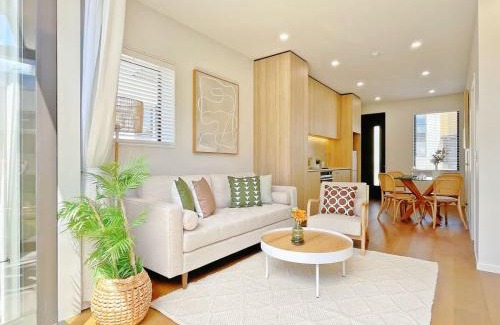 Grey Lynn House | Central Oasis Hideaway - Aircon 2-BR VS Backyard Close to Ponsonby