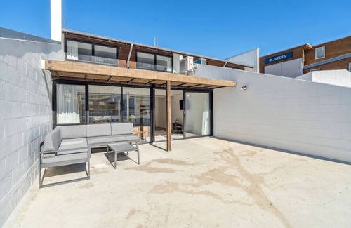 Queenstown City Centre Apartment | Central on Shotover 1
