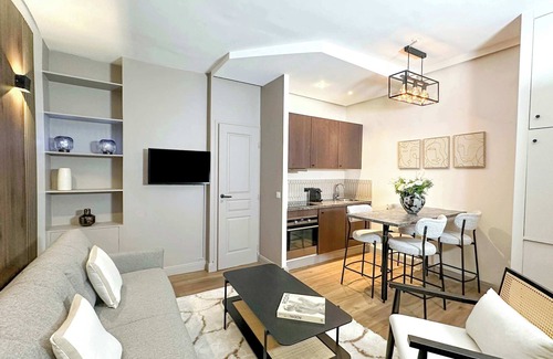 Bonne-Nouvelle Apartment | Central Paris Apartment near Museums