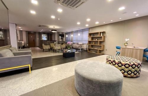 Centro Apartment | Central Park Flat Residence - Home Time