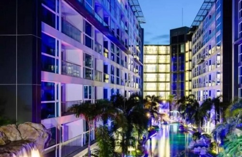 Central Pattaya Apartment | Central Pattaya - Amazing Pool - Studio