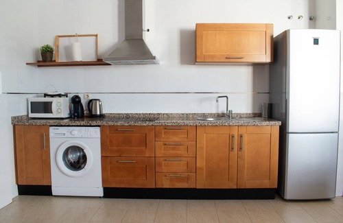 Distrito Centro Apartment | Central penthouse with terrace, parking, A /C, wifi, next to the town hall.