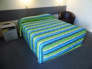 The Gap Hotel | Central Point Motel
