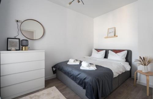 Sector 5 Apartment | Central Residence Apartment 1008