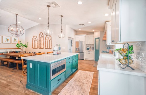 Avant House | Central Scottsdale! Heated Pool & Arcades & Large Backyard