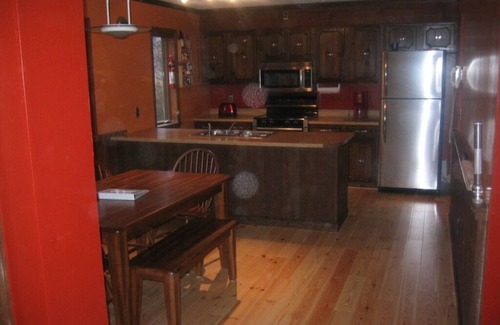 Killington Ski Chalet | Central Ski home with Hot Tub, sauna, walk to restaurants, and ski shops
