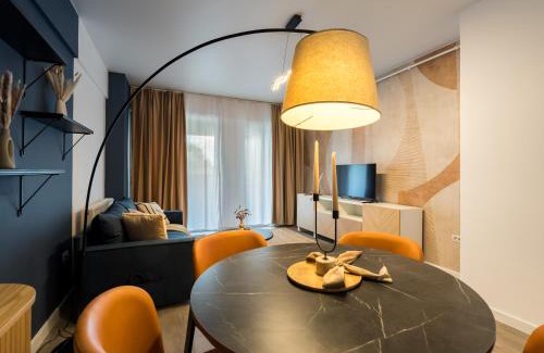 Sector 5 Apartment | Central Spacious Apartment 104