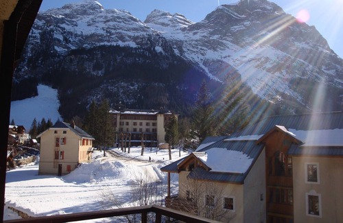 Pralognan-la-Vanoise Apartment | Central Studio with Terrace, Balcony, and Parking