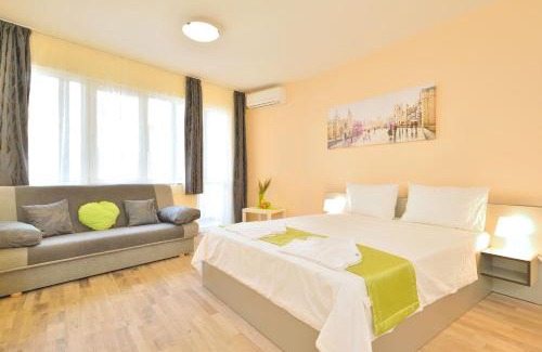 Burgas Center Apartment | Central studio 1