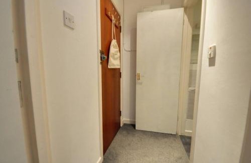 West Cliff Apartment | Central studio beach apartment