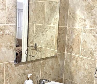 Patchway Apartment | Central Suite, 3 Single Beds