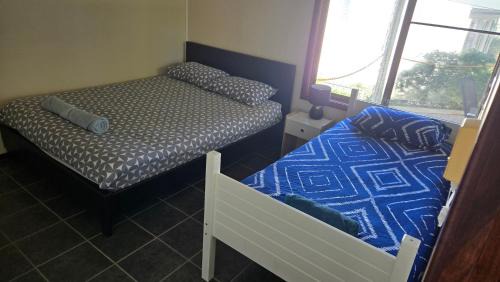 Geraldton Apartment | Central to town - Vintage and cosy entire home